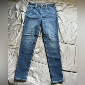 NWOT American Eagle Skinny Jeans